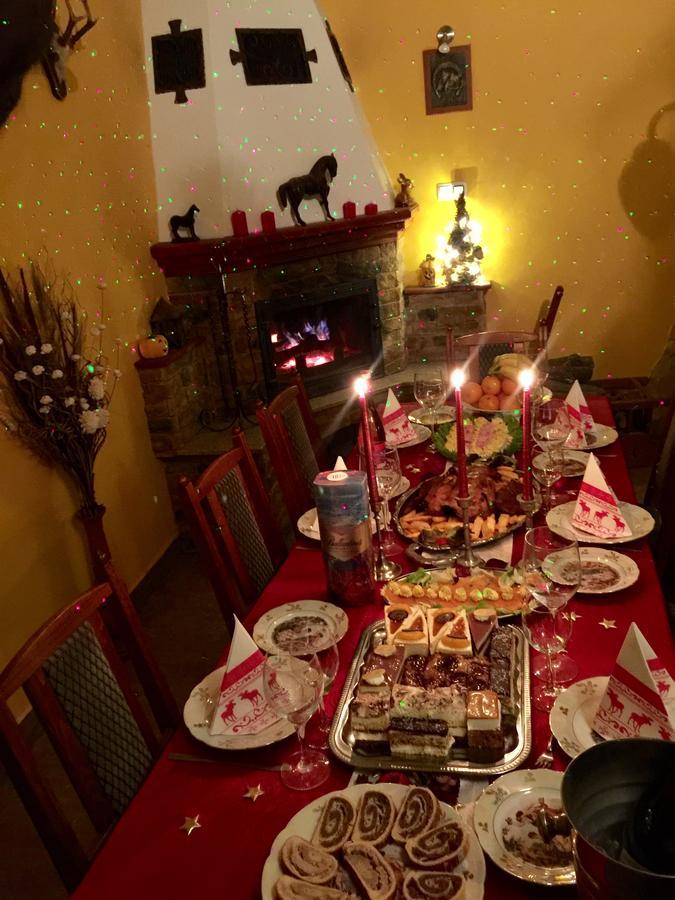 Villa Negra Motel Berzence Екстер'єр фото